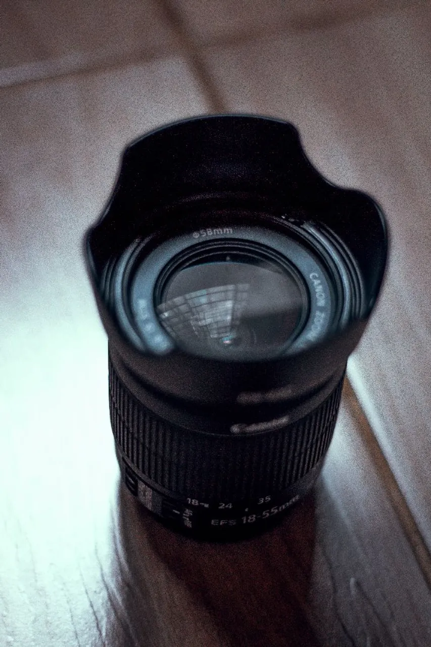 Lente Canon EFS 18-55mm