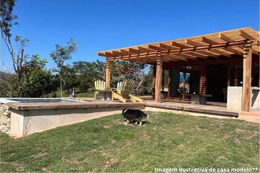 "Refúgio Morro Alto: 20.000m² em Delfinópolis" - Foto 8