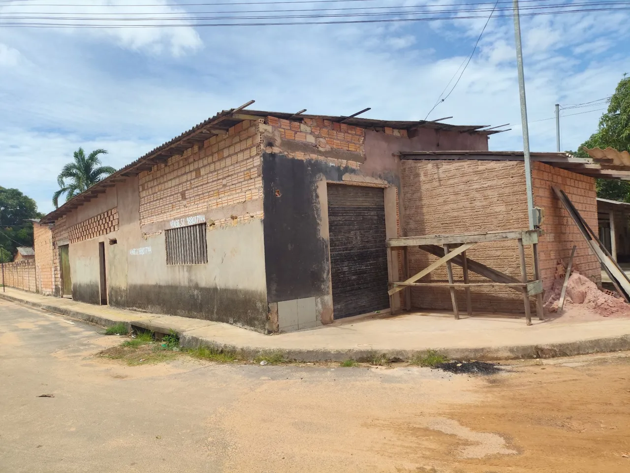 Vendo essa casa no Santarenzinho