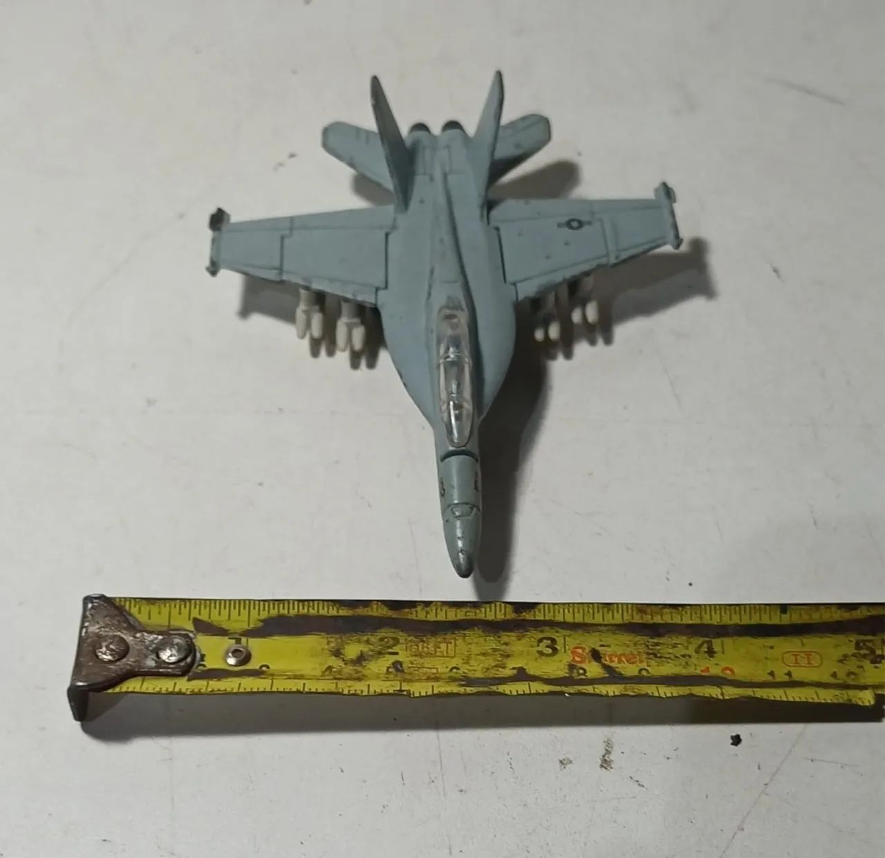Miniatura de avião F/A-18 Super Hornet - Foto 2