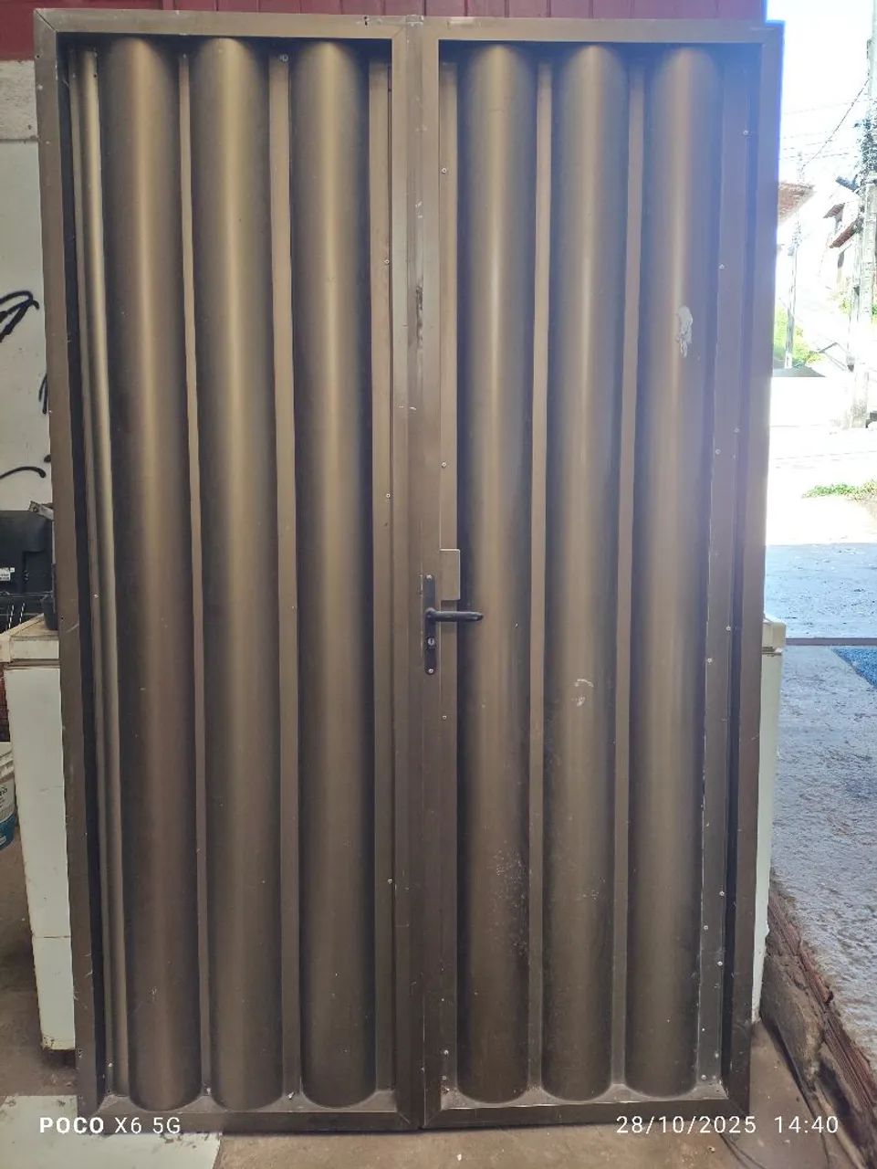 Vendo portão de alumínio  - Foto 2