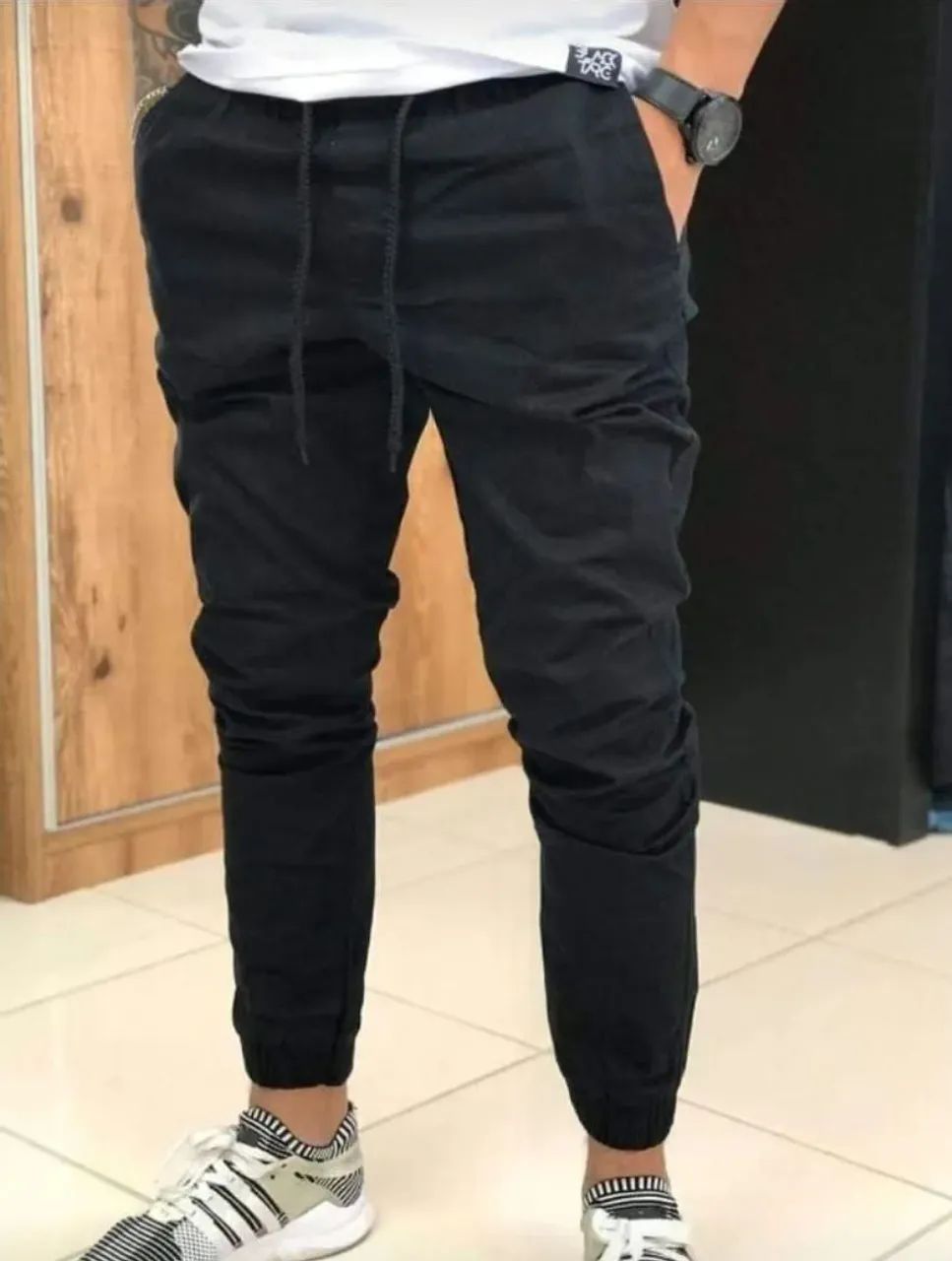 Conjunto de Camiseta Marsala + Calça Jogger Preta ( G ) - Foto 5