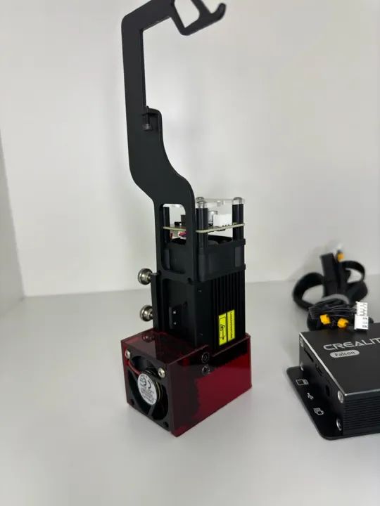 Módulo Laser Falcon 5W - Creality (nunca usado) - Foto 3