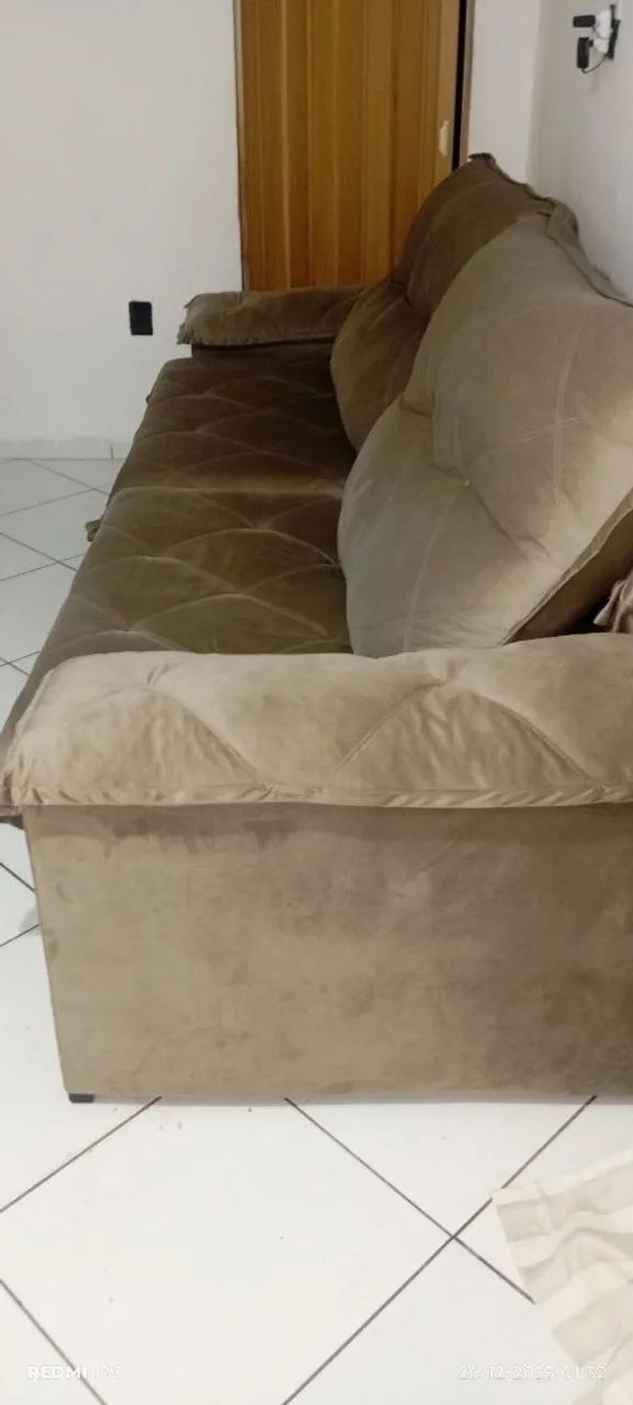 Sofá retrátil e reclinável64861427151106122
