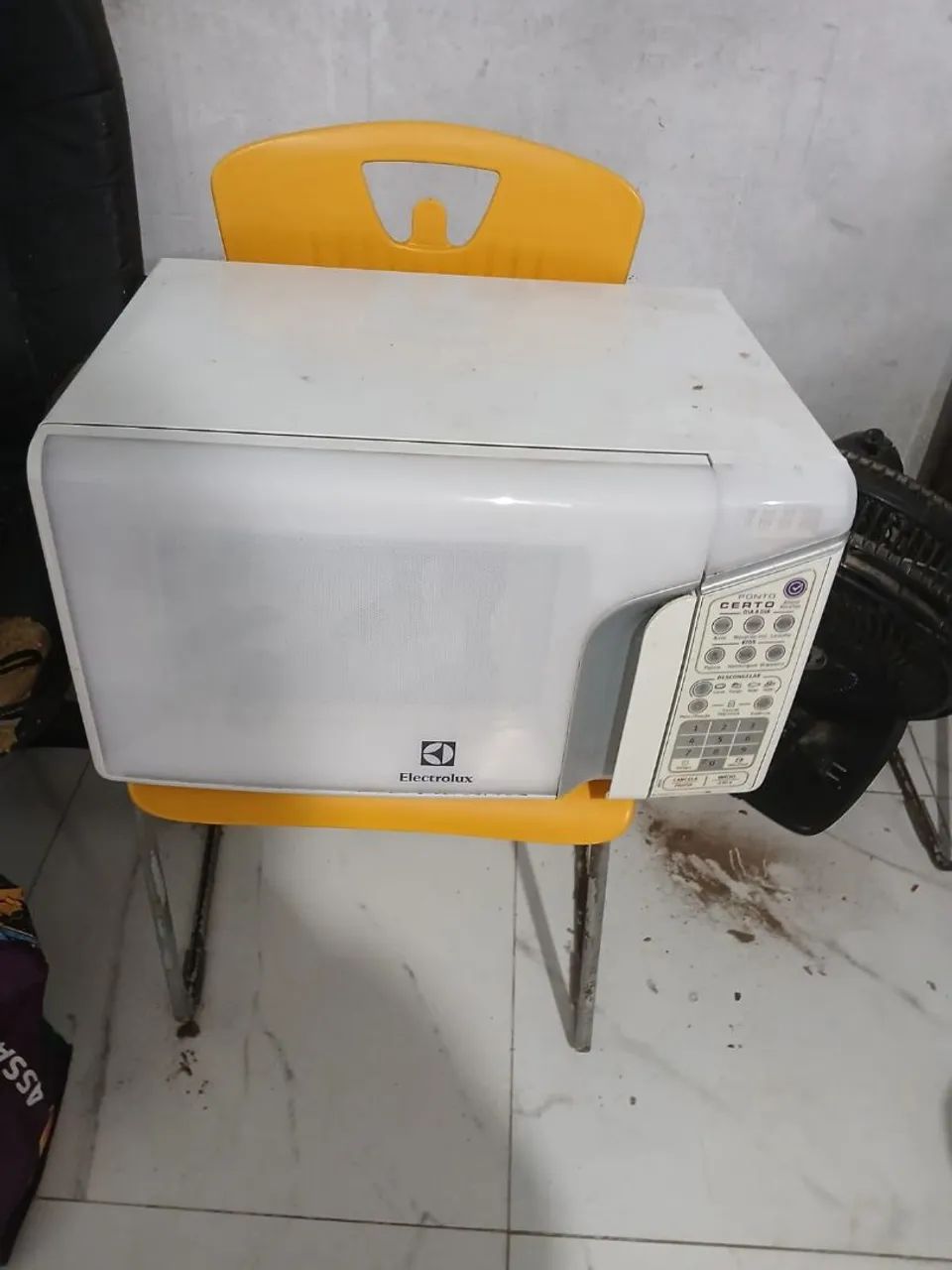 Microondas eletrolux 270l