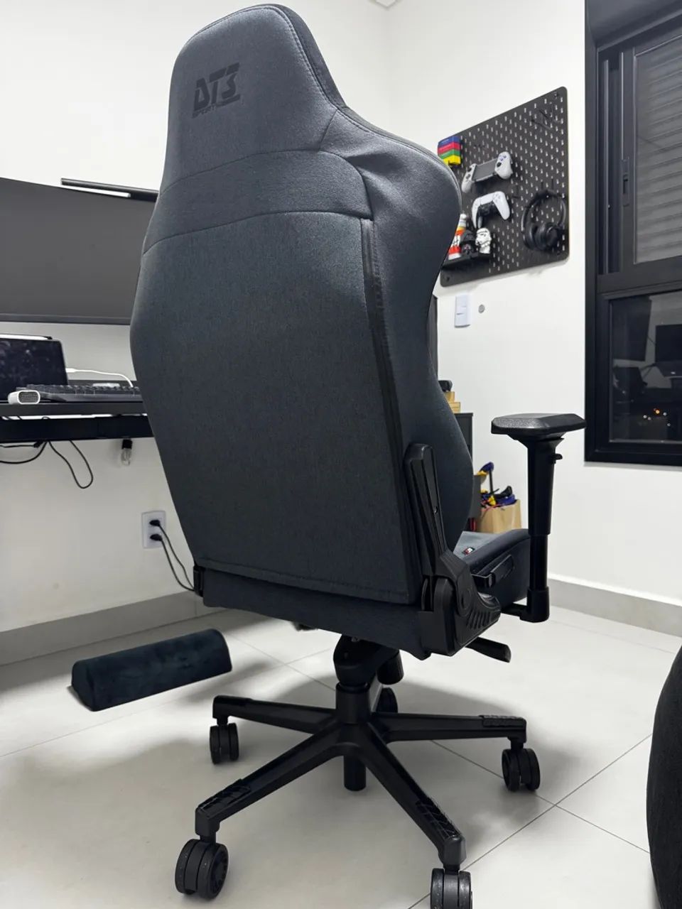 Cadeira Gamer Ergonômica DT3 Royce - Foto 2
