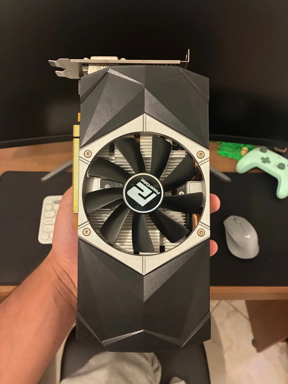 Placa de Vídeo PowerColor
