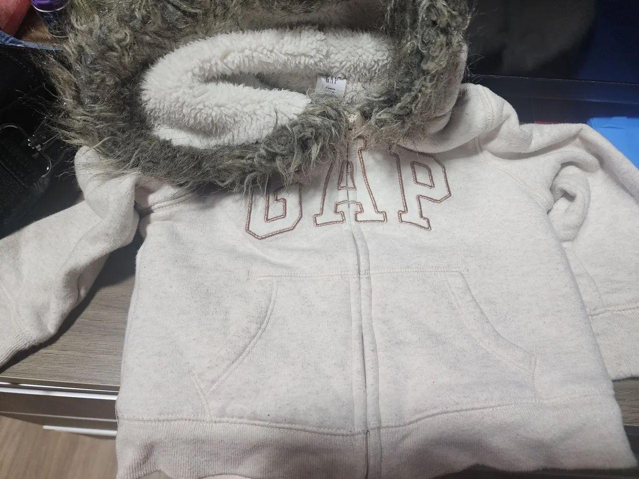 Moletom Frio GAP - 2 ANOS - Foto 3
