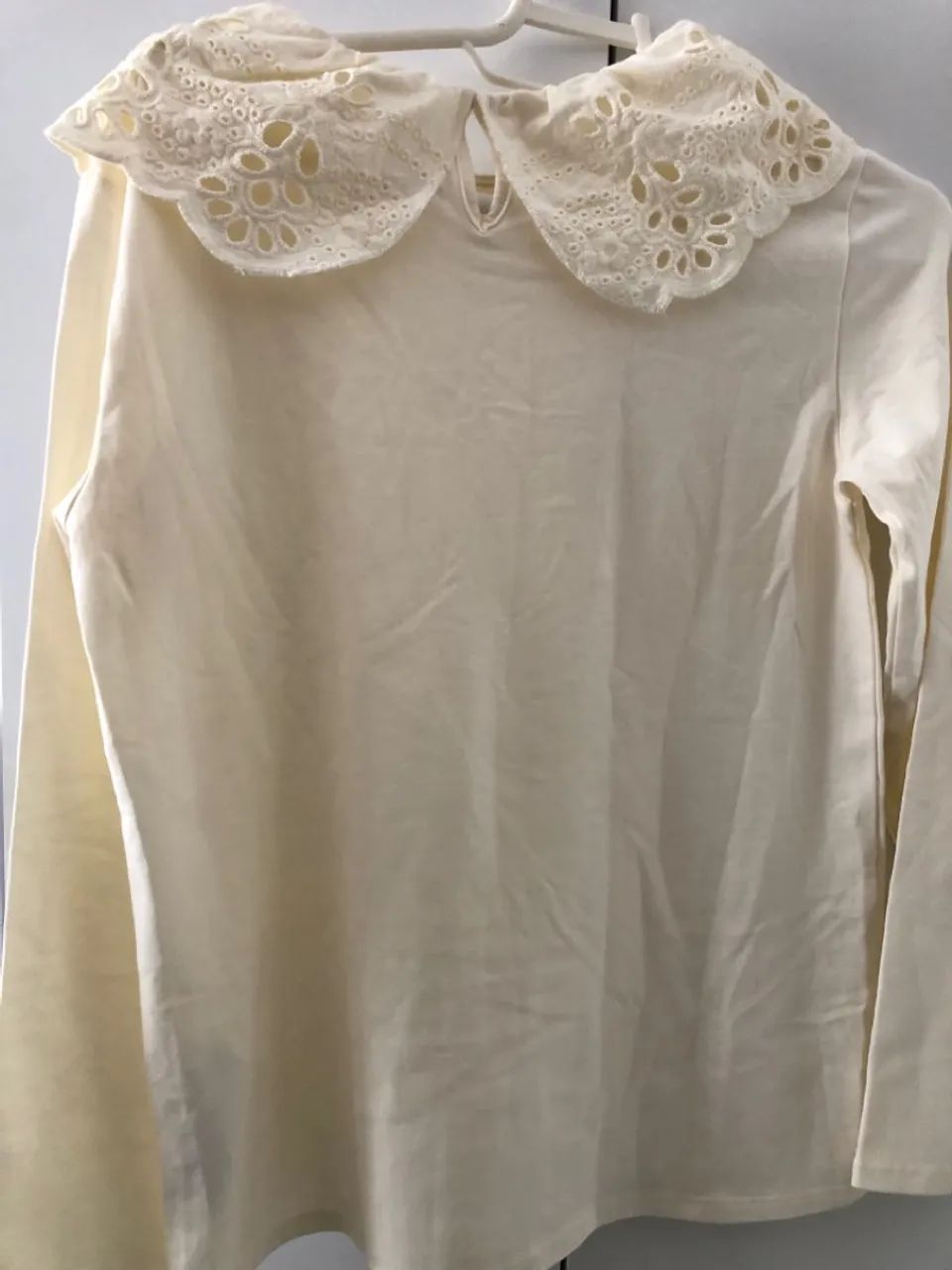 Blusa Zara com gola bordada Nova - Foto 2