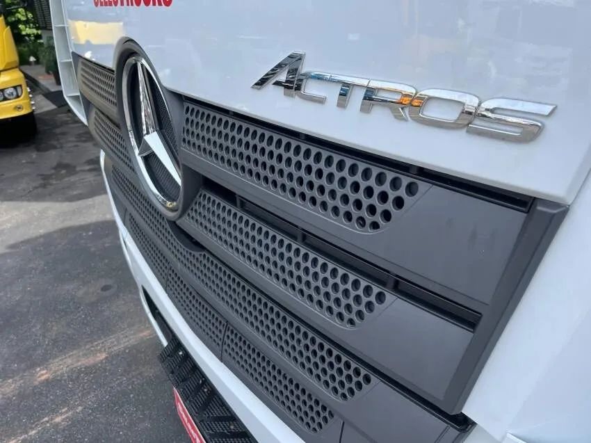 Mercedes-Benz Actros 2548 6x2 2022 Geladeira / Rodas em Alumínio - Foto 5