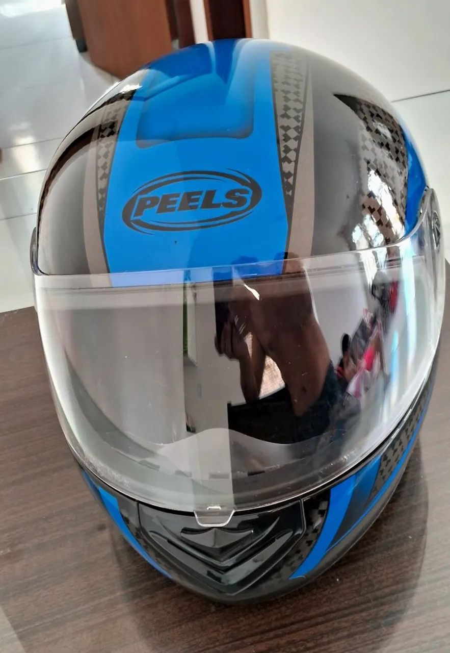 Capacete Peels azul e preto número 58
