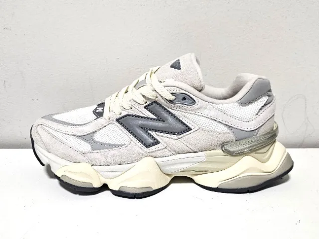 New Balance 9060 Sea Salt White - Tam 37.5