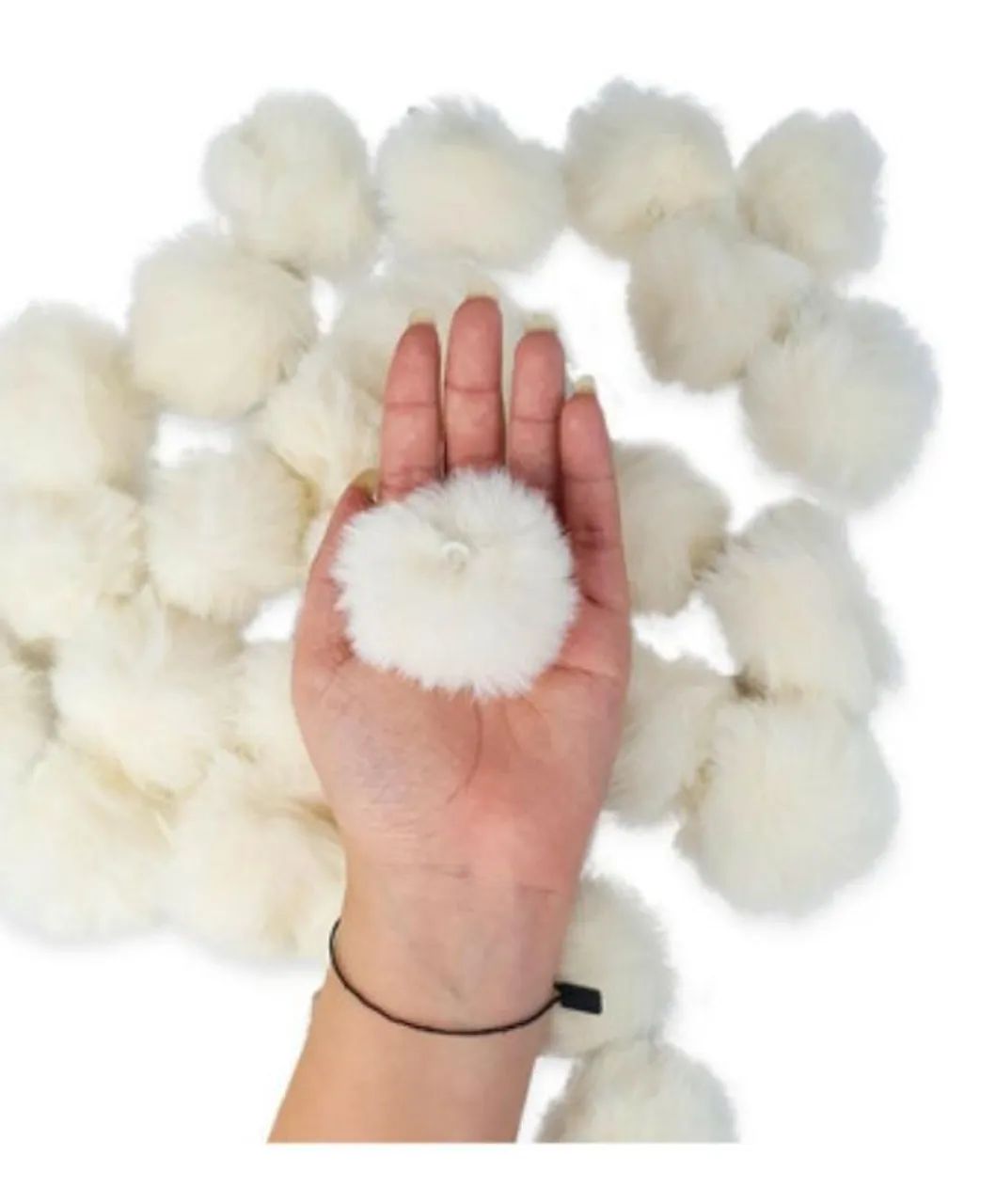 Pacote com 50 Pompons de Pelúcia NYBC. - Foto 3