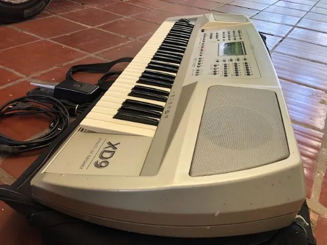 Teclado XD9 Ketron Arranjador  c/Ritmos Brasil parcelo,avalio troca,NÃO faço Enjoei - Foto 4