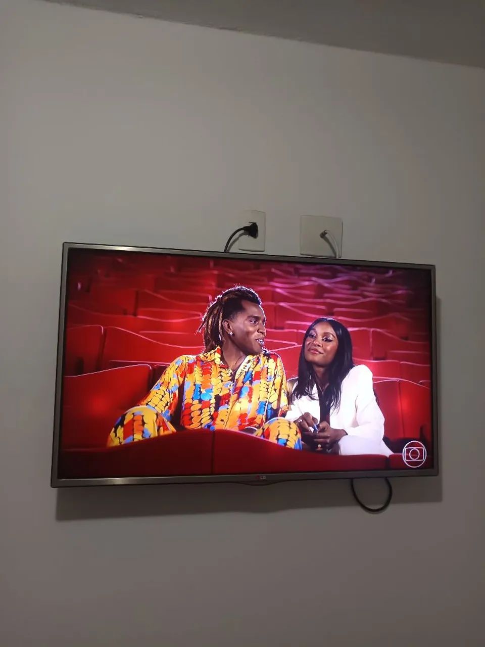 Vendo TV LG 42 polegadas 