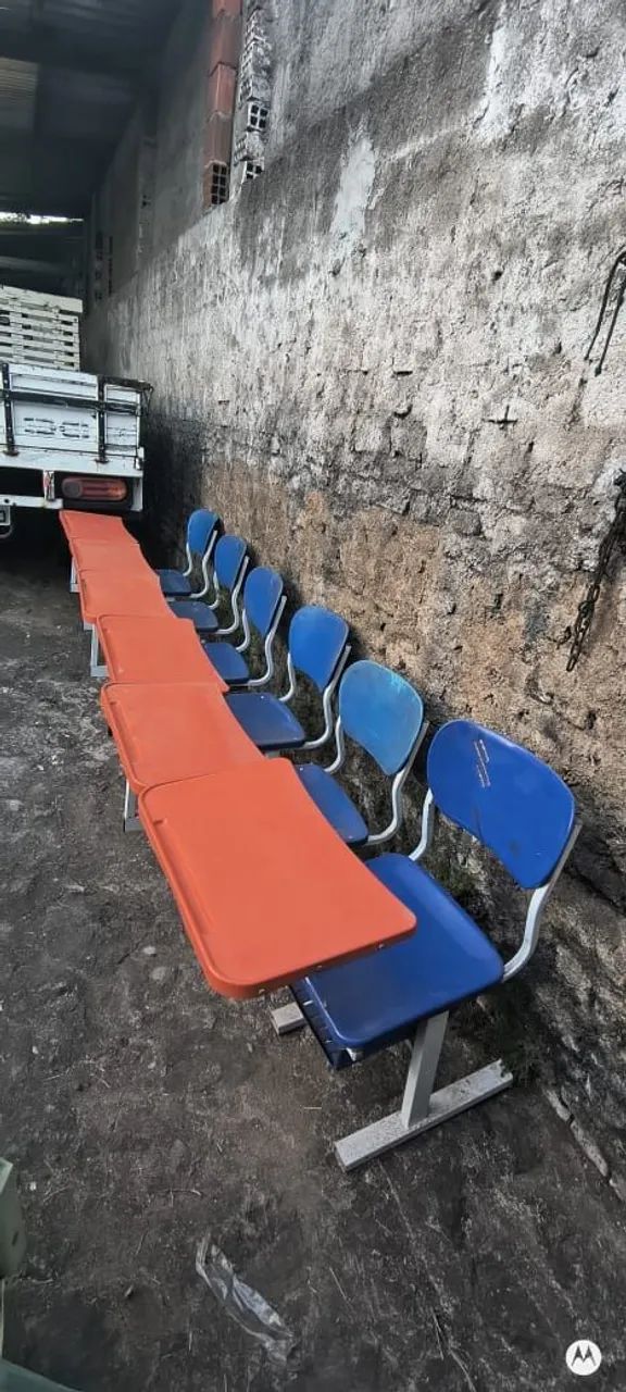 Lote cadeira escolar em polipropileno  - Foto 2
