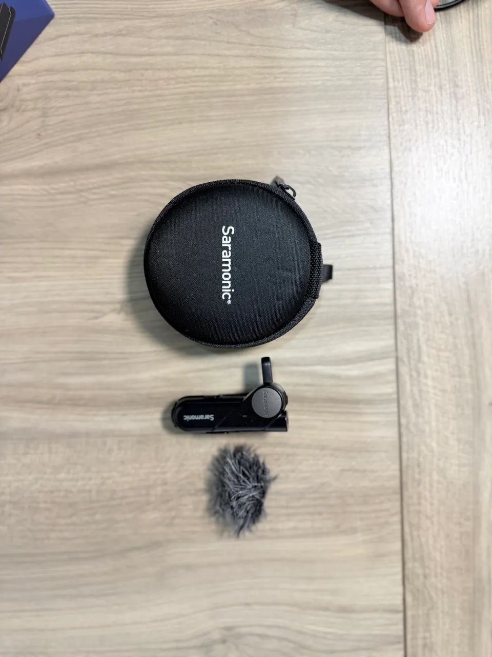 Microfone de Lapela Bluetooth Saramonic - Som Profissional e Conexão Sem Fio - Foto 2