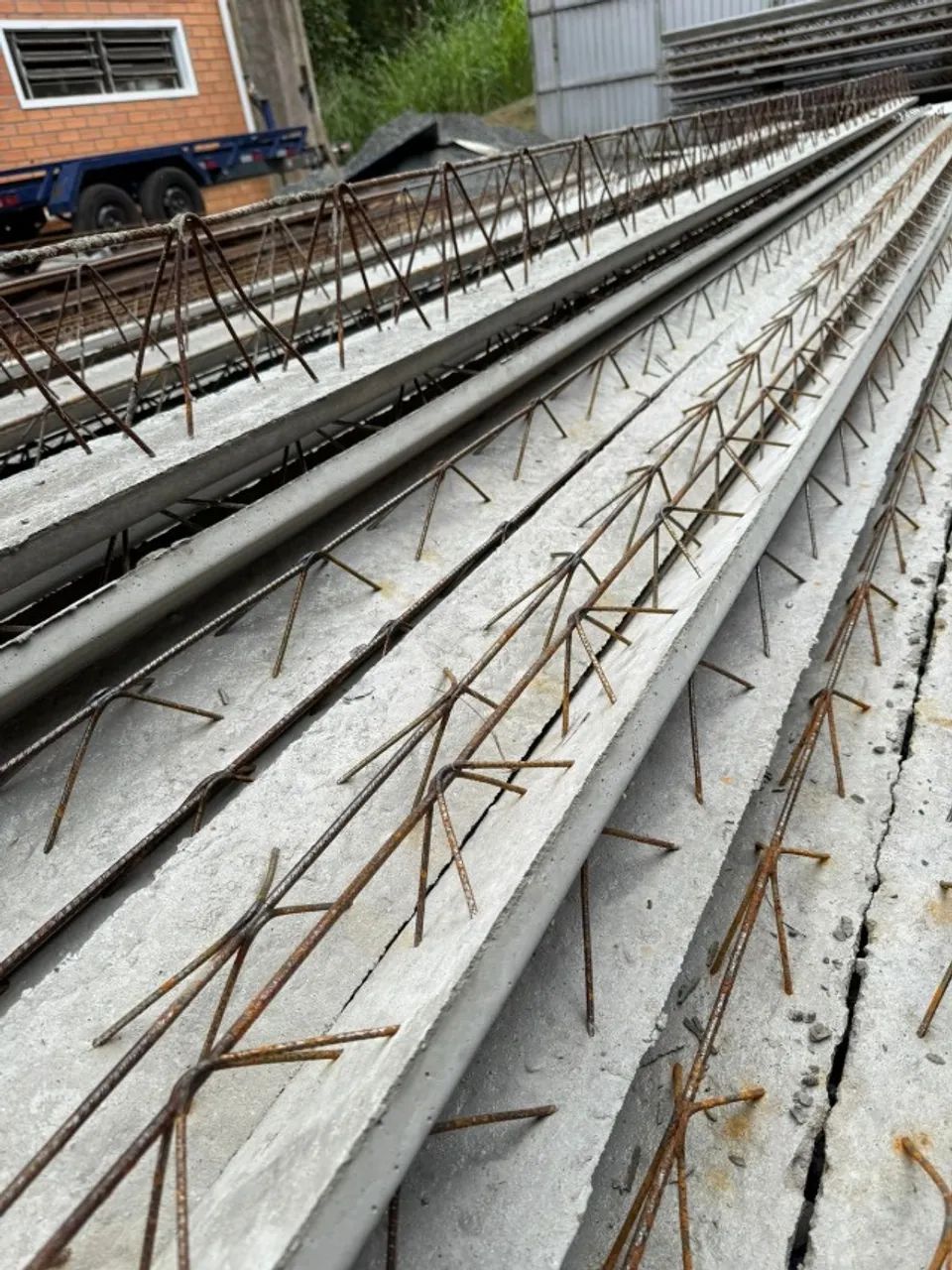 VIGOTAS de Laje Treliçada H8, H12, H16 e H20 | A partir de R$ 55,00/m²  - Foto 4