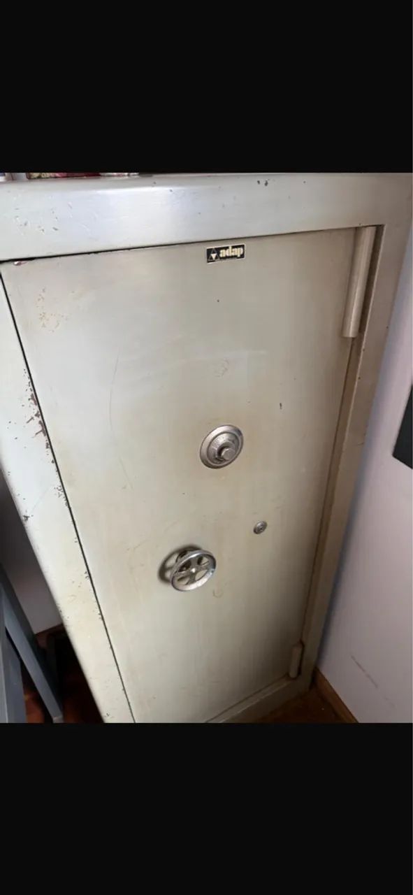 Cofre residencial à venda!