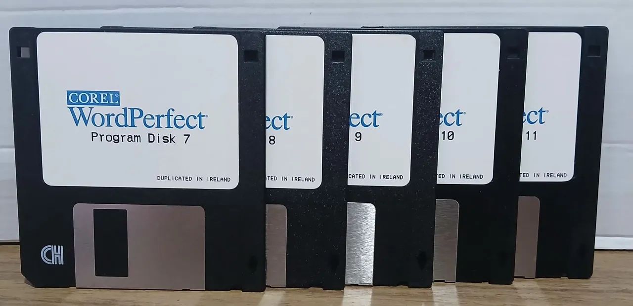 kit com 12 disquetes Corel wordperfect  - Foto 2