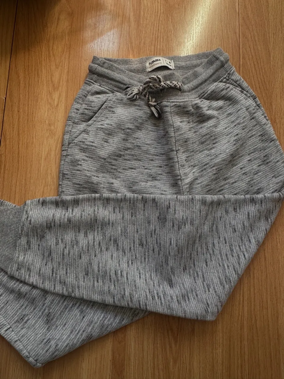 Calça de Moletom TAM 7/8