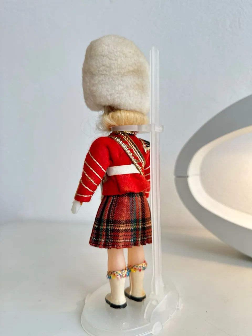 Boneca guarda Inglesa  Colecionável - Traje Típico - Foto 3