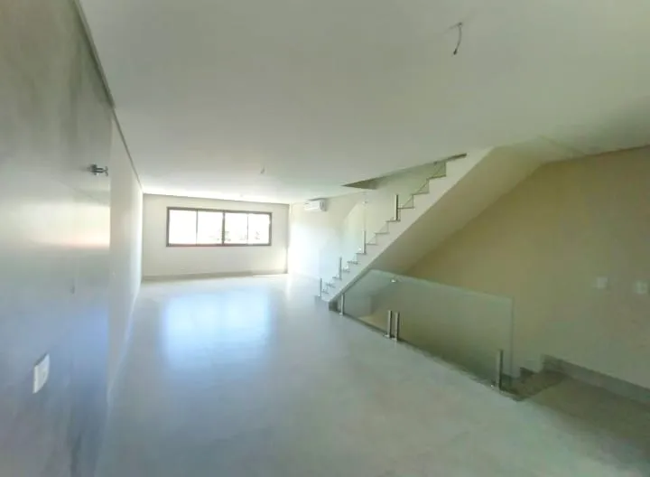 Lindo Sobrado novo à venda no Parque São Domingos na Rua Dona Herminda Borba Attuy 569