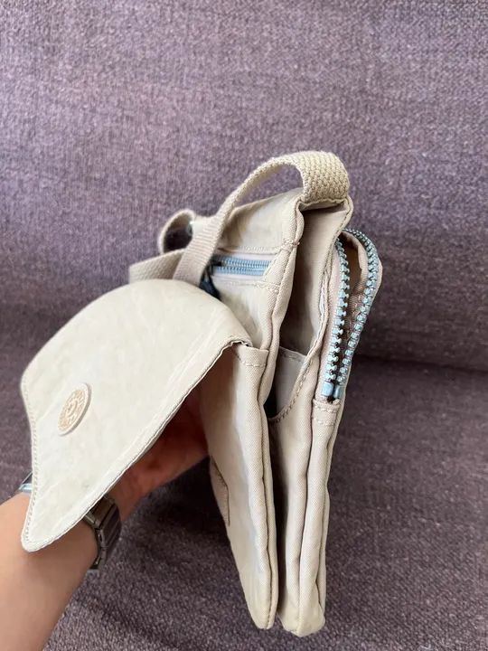 Bolsa Kipling Bege -  - Foto 6