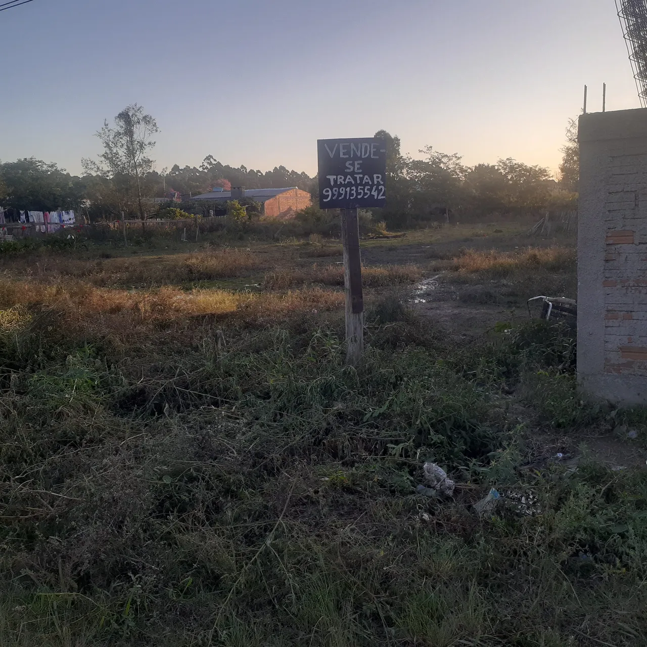 TERRENO DE BARBADA, PRONTO PRA CONSTRUIR E REALIZAR O SONHO DA CASA PRÓPRIA .