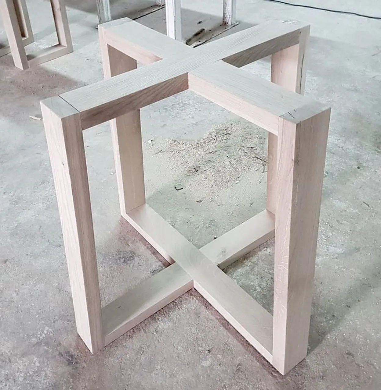 Base para mesa para 4 lugares 
