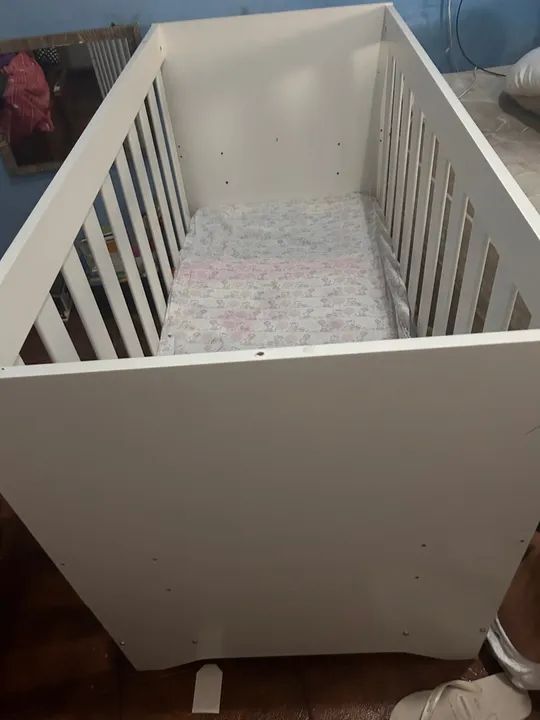 Berço de bebê branco 2em1