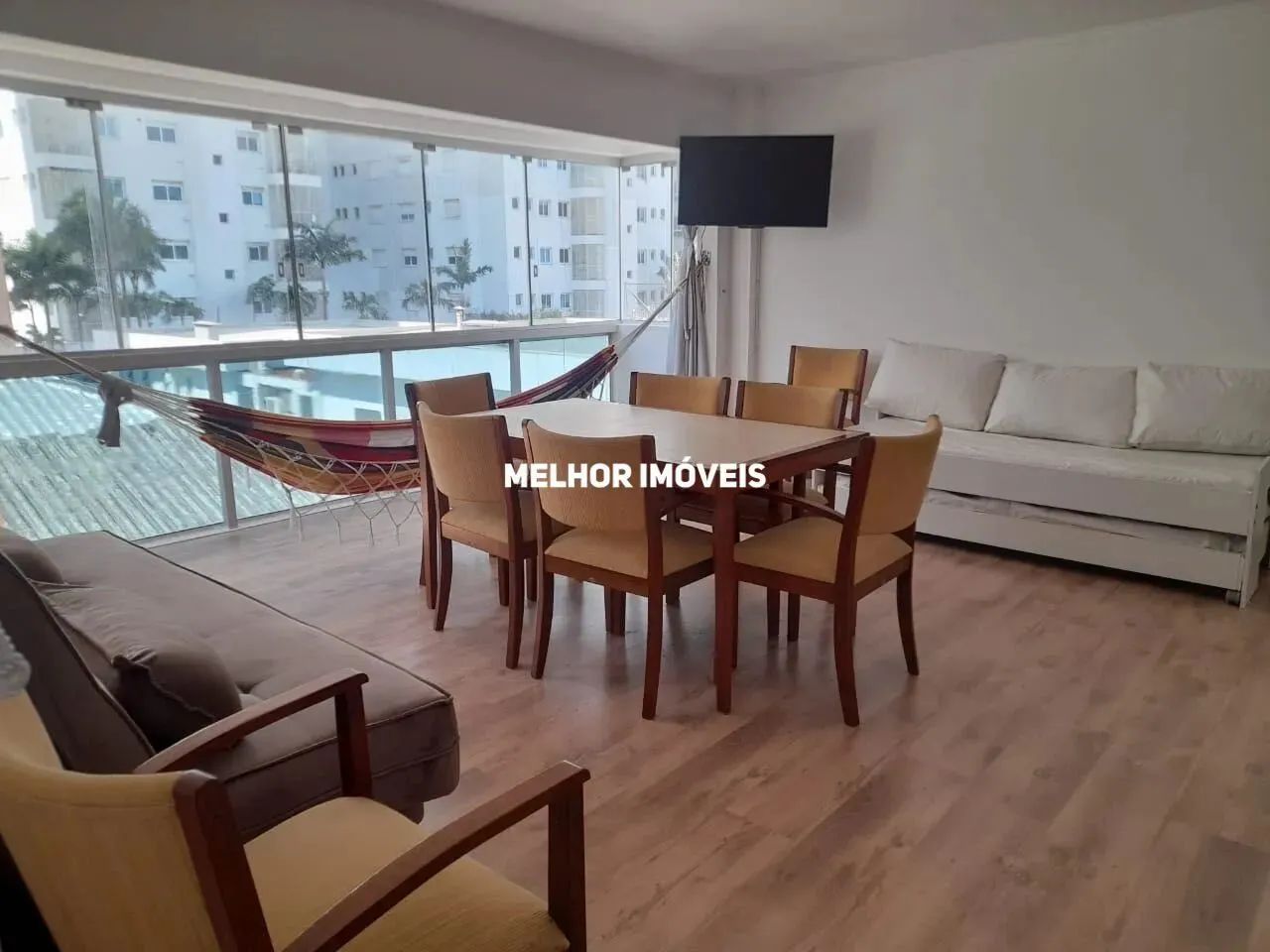 Santos Dumont - Apartamento na quadra do mar - Balneário Camboriú -SC