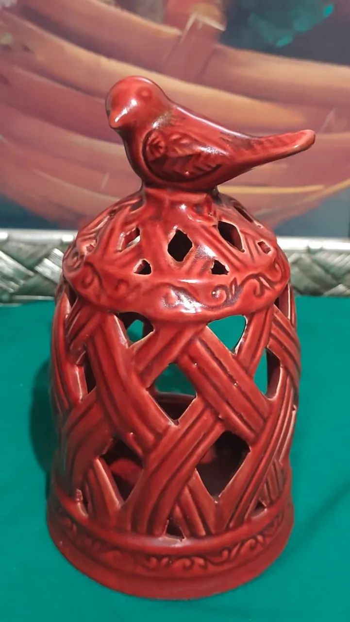 Porta-vela em Cerâmica Vazado com Pássaro - 25 cm x 15 cm<br> - Foto 3