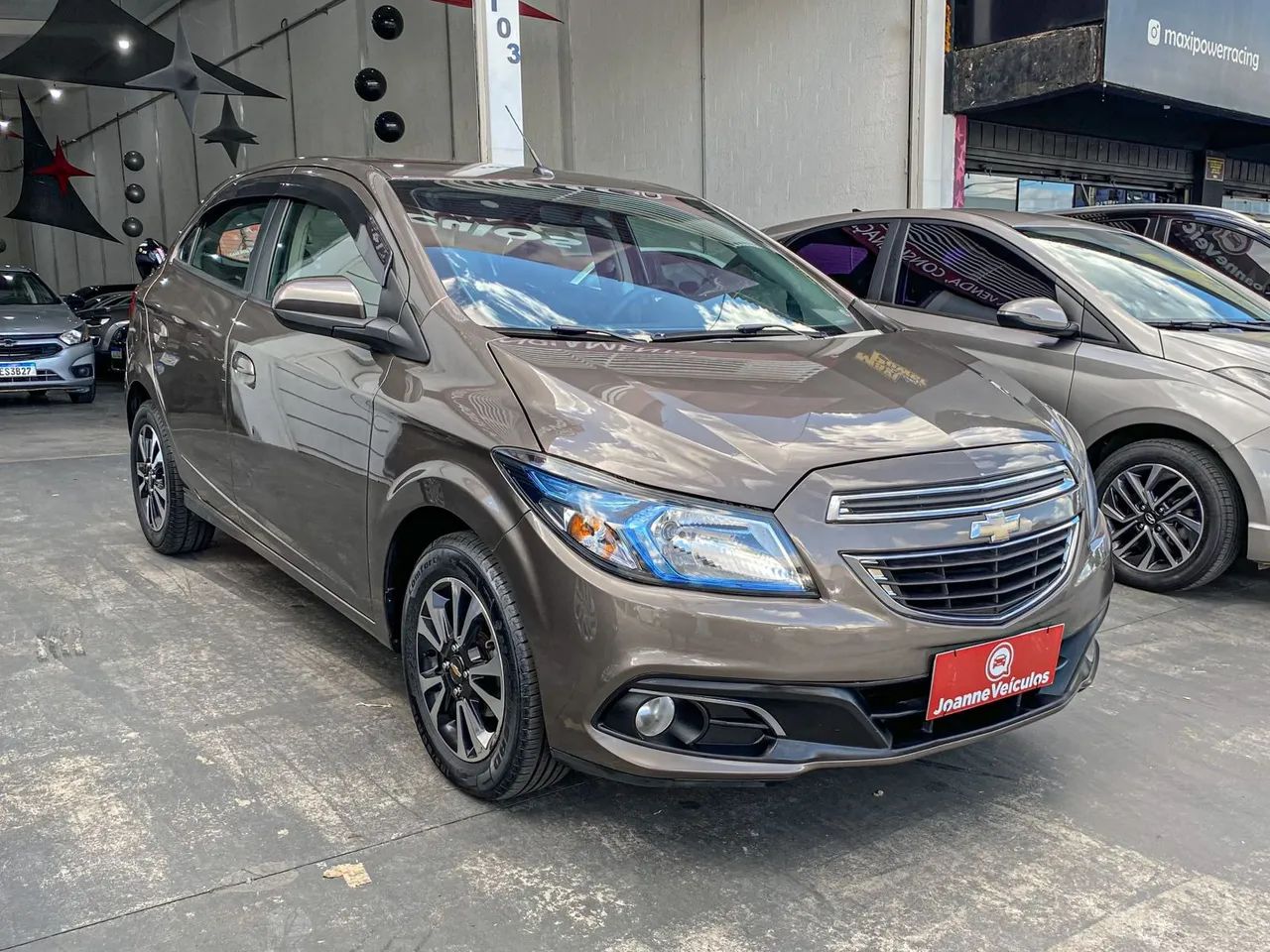 CHEVROLET ONIX HATCH LTZ 1.4 8V FlexPower 5p Mec. - Foto 2