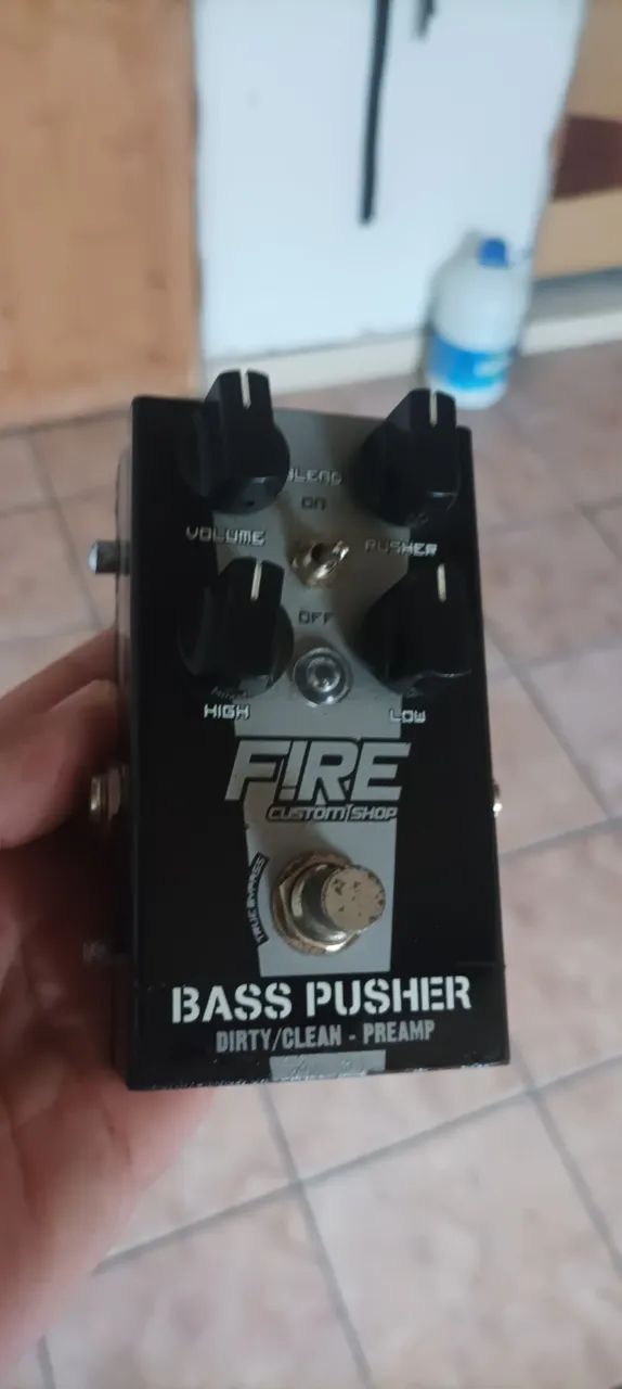 Pedal Fire Bass Pusher Preamp (Venda/Troca) 