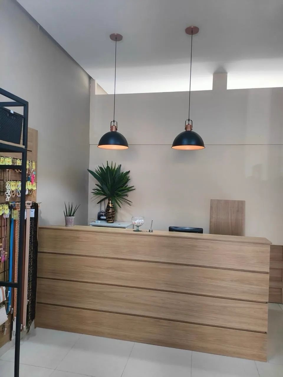 Balcão de caixa 2,50m x 0,90m  - Foto 2