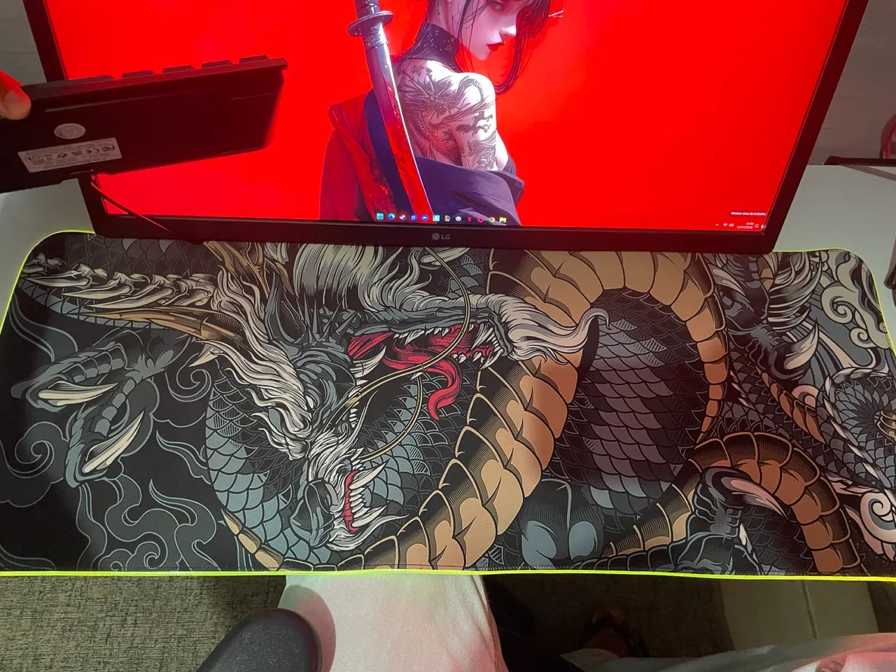 Mousepad gamer com led (grande)
