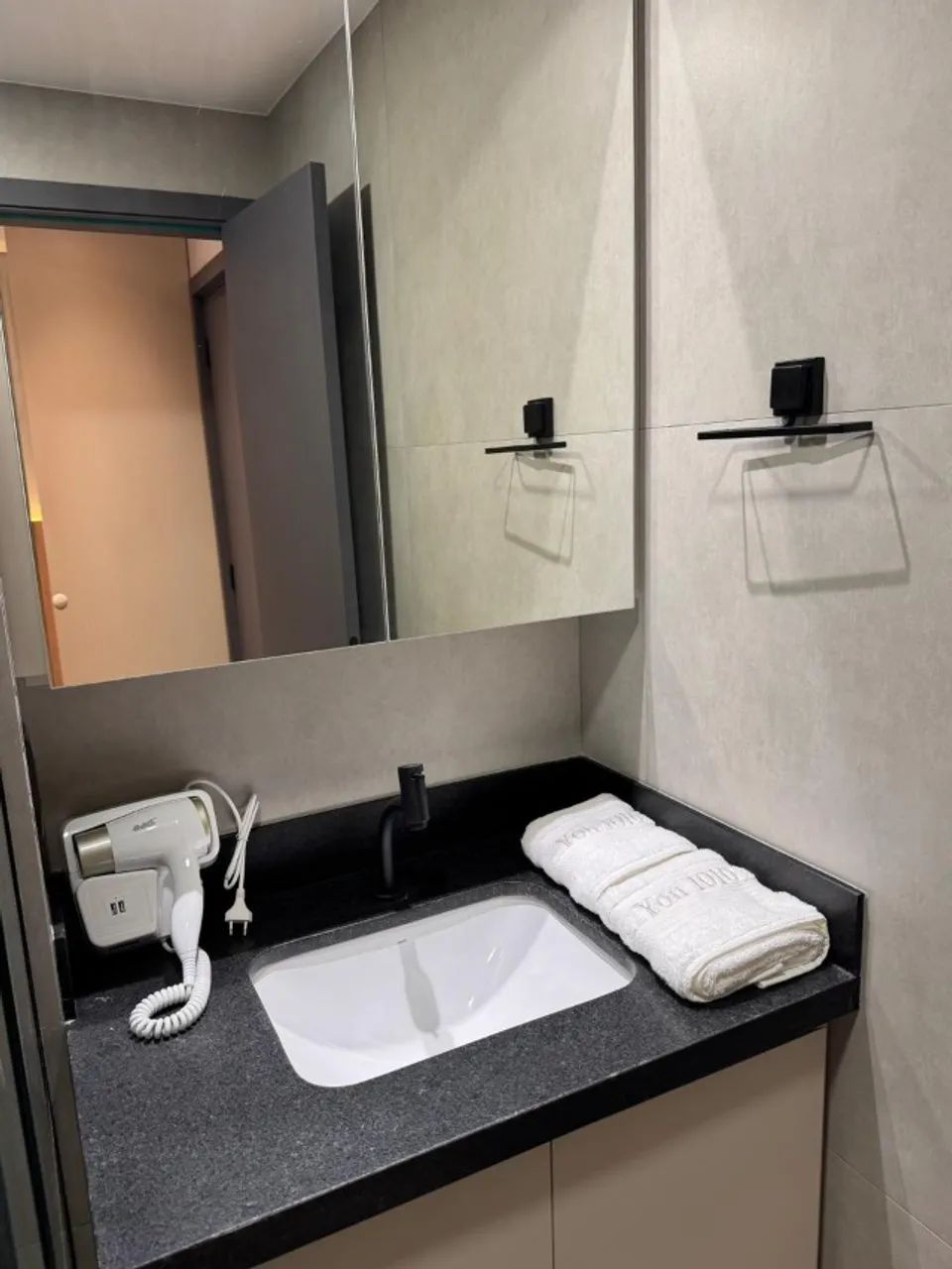 Flat de Luxo na Orla de Palmas - Mobiliado e Vista Definitiva para o Lago - Foto 5