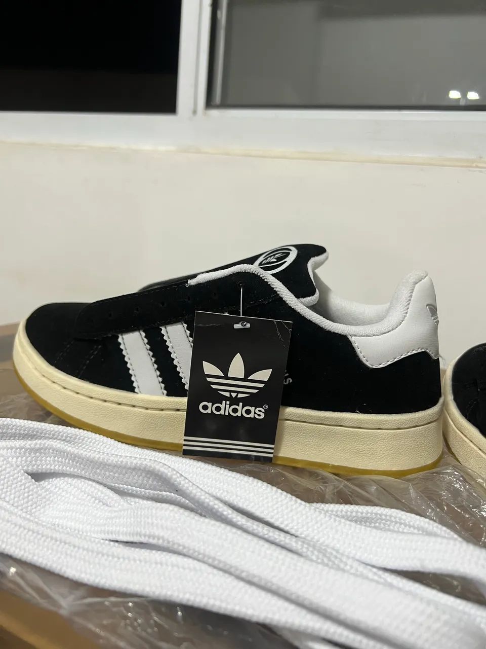 Tênis Adidas campus  - Foto 4