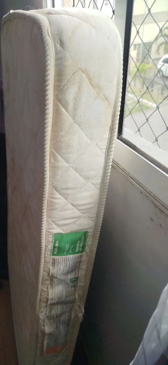 Vendo Berço de bebe 200 reais  - Foto 4