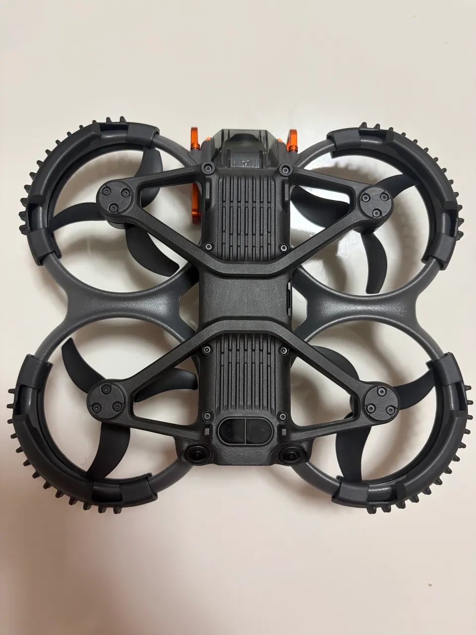 Drone DJI Avata 2 + Goggles N3 + RC Motion 3 + 3 baterias - Foto 3