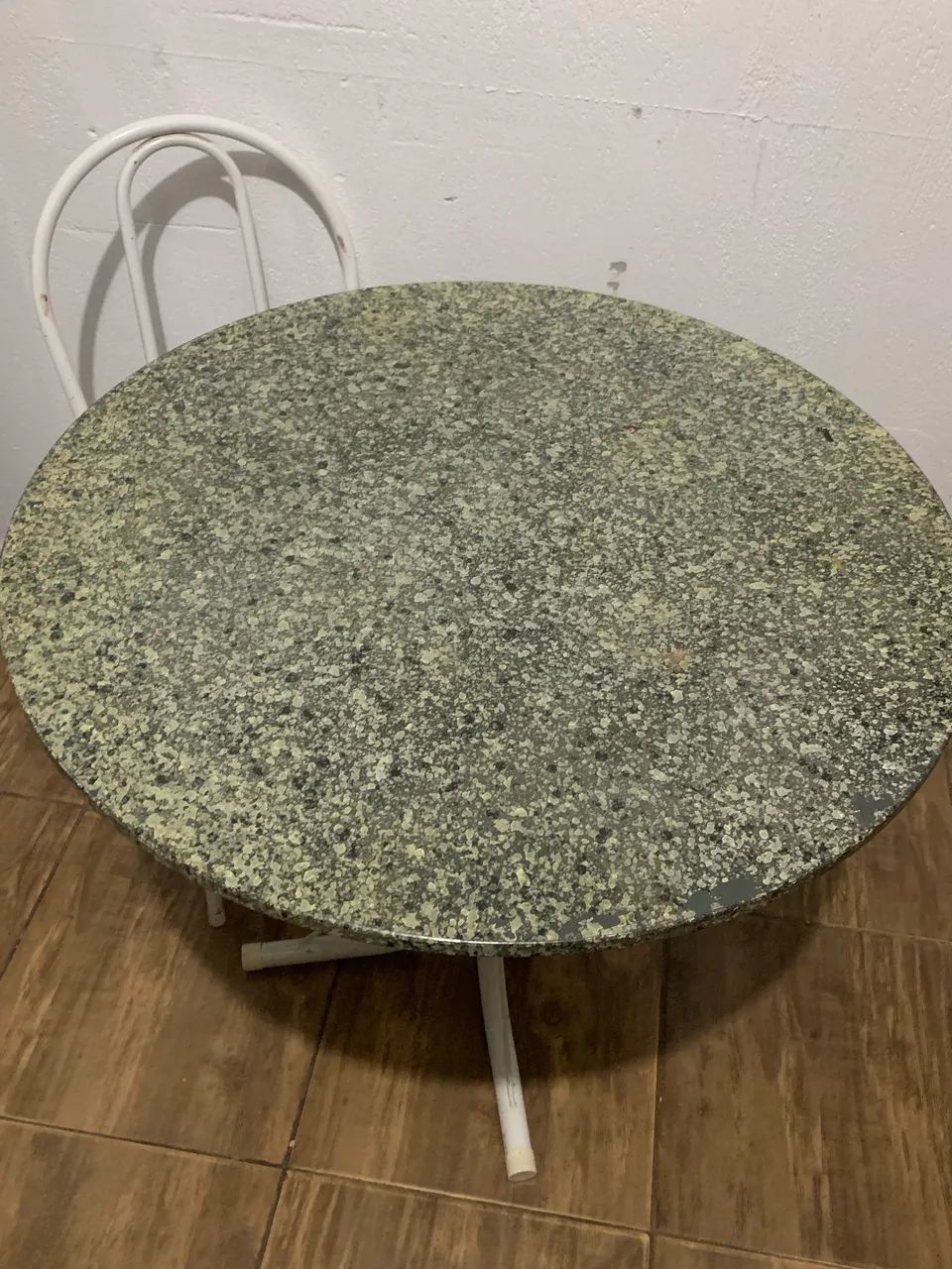 Vendo mesa redonda 