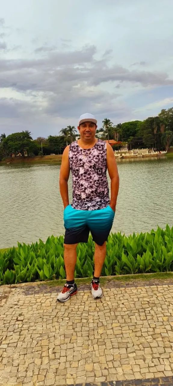 Faço  serviços e reparos como marido de aluguel 