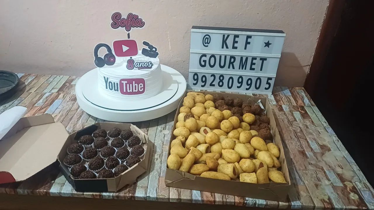 Kit festas. Salgados e doces.. - Foto 3
