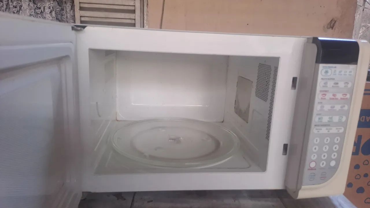 Microondas eletrolux 31l - Foto 2