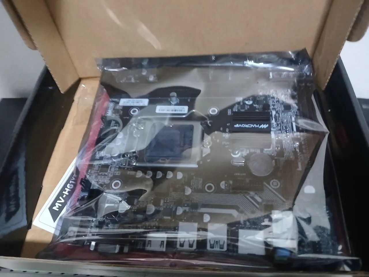 PLACA-MÃE MACROVIP MV-H61V2 ? LGA 1155 / DDR3 - Foto 2