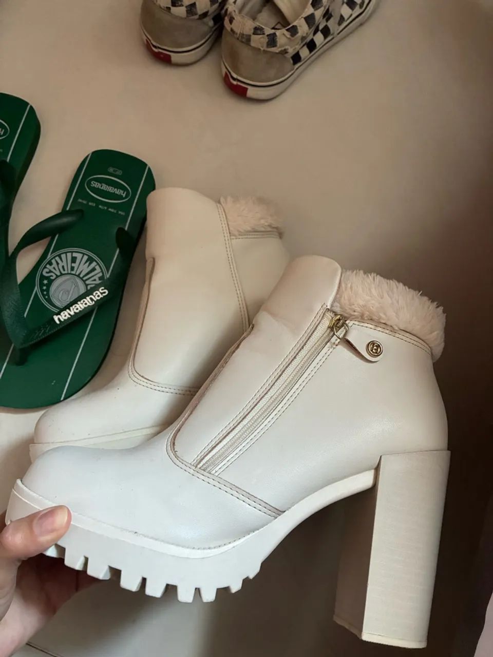 Bota moleca 