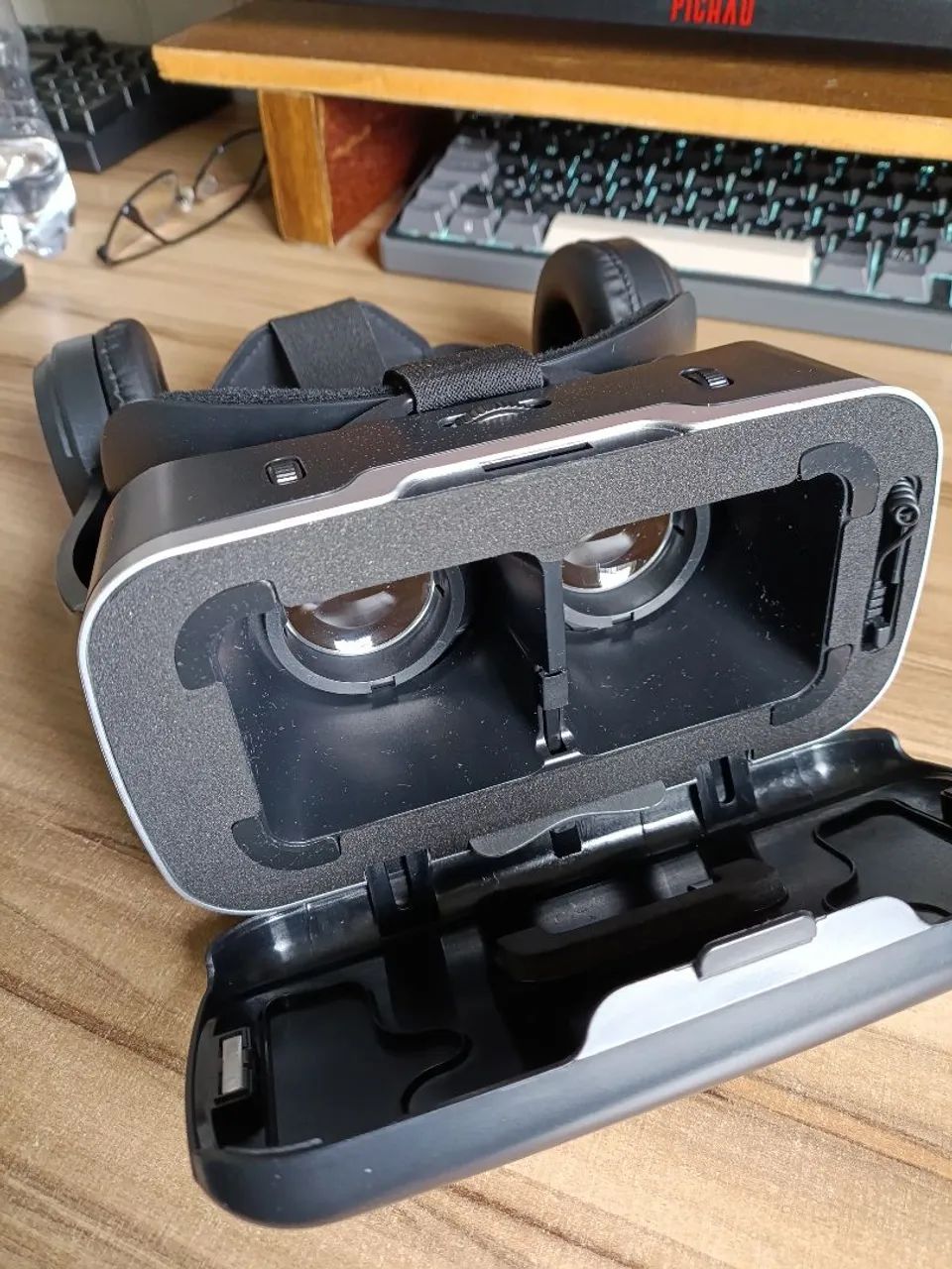 OCULOS VR + Joystick (envio com caixa original) - Foto 4
