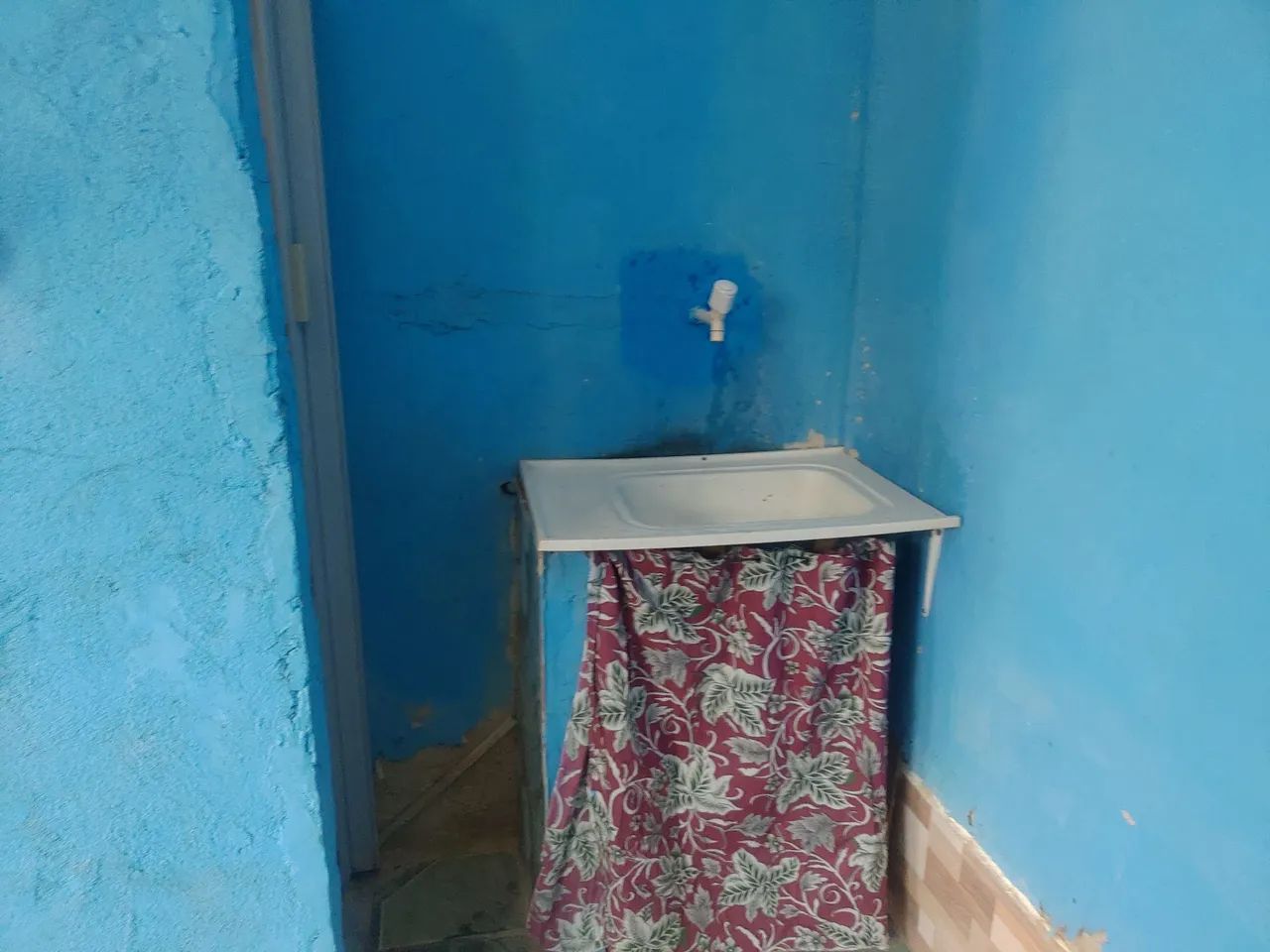 Alugo quarto com banheiro  - Foto 4