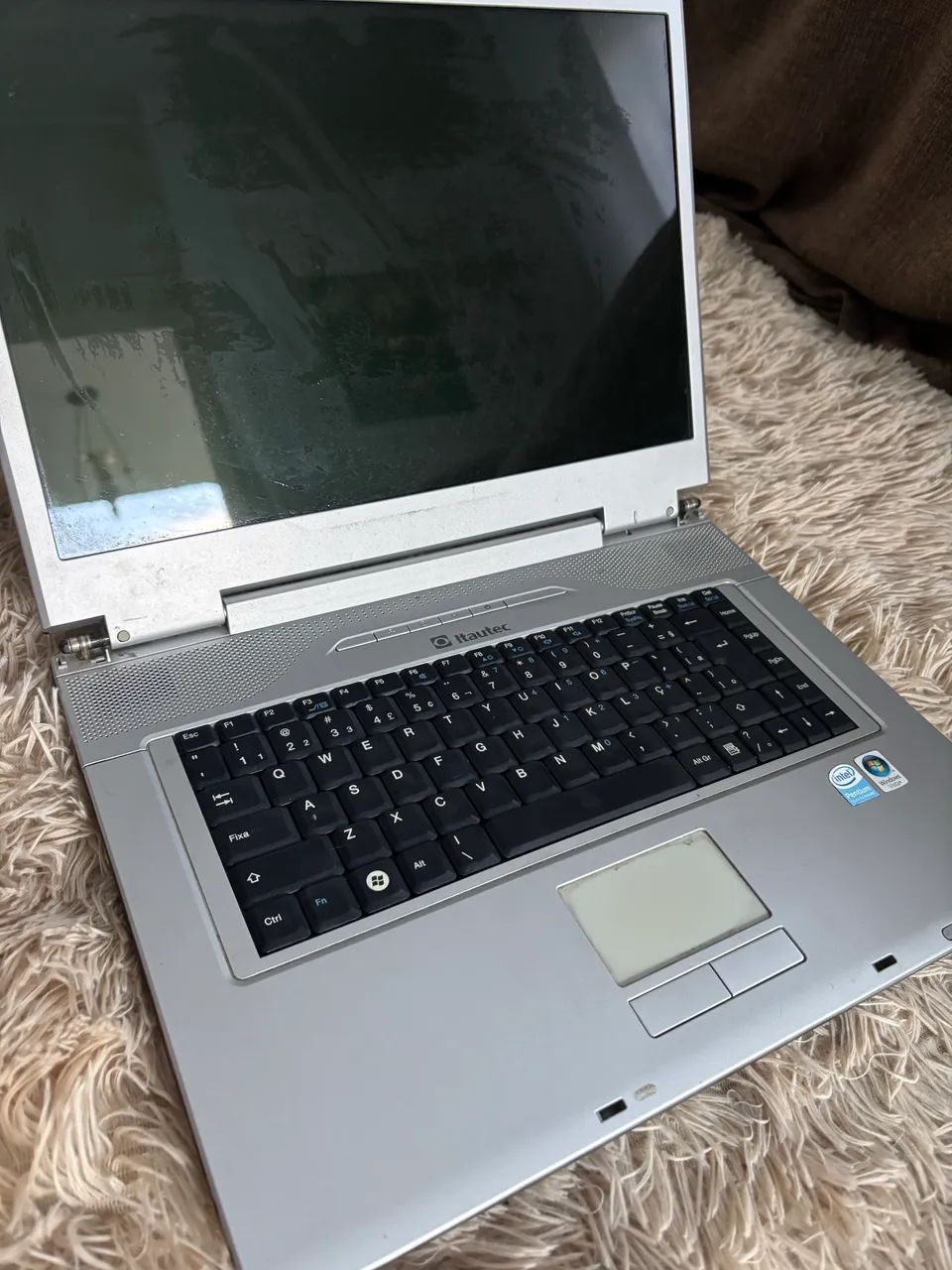 Notebook  Itautec infoway W7645 